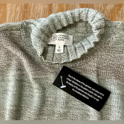 Candace Cameron Bure Ruffle