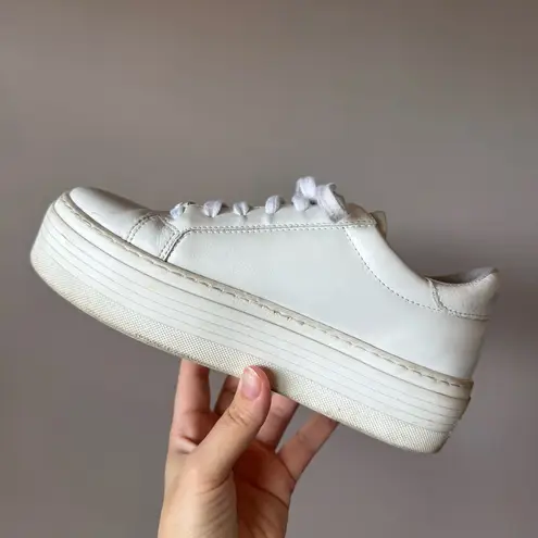 Valentino by Mario Valentino White Sela Leather Platform Sneakers‎ Size 6.5