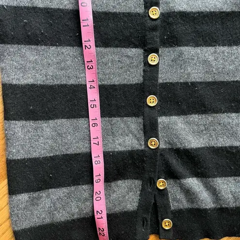 Buttons Striped Cashmere cardigan