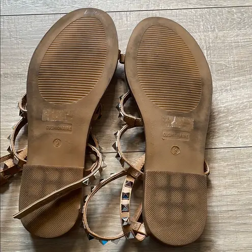 Cushionare Brown Gladiator Sandals with Studded Straps