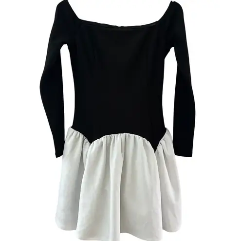 Awaylee Drop Waist Off The Shoulder Mini Dress Black & White Size Medium