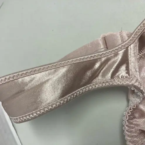 Bali , 40 DDD Bra,Polyester, Nylon & Spandex blend, Style 3562, Underwire