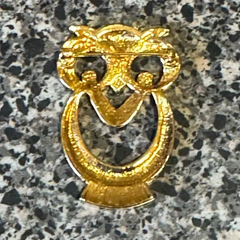 MCM Vintage Shiny Gold-toned Metal Stylized Owl Pin