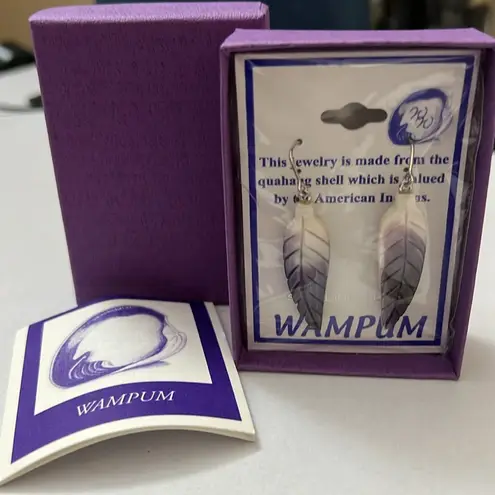 Wampum Quahog Earrings NWT NEW IN BOX Sterling Silver Curved Feather 🪶 Purple
