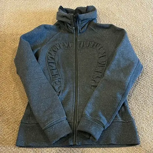 Lululemon  Women’s Grey Glitter Cuddle Up Jacket/Sweatshirt Zip-up, Size 8