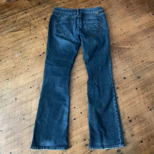 Silver Jeans Silver western distressed dark wash Lael size 29 bootcut jeans