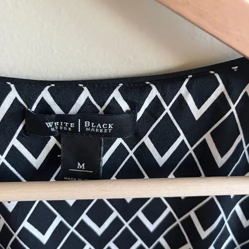 White House | Black Market WHBM Deco Diamond Tiered Shell Geometric Sleeveless Ruffle‎ Tank Top Size M