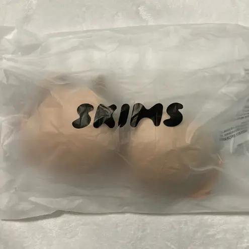 SKIMS Smoothing Intimates Bra 32B