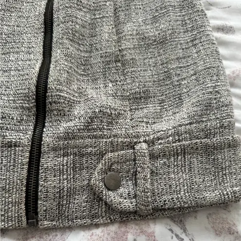 NWT Addison Gray full zip snap button lined vest with pockets, size M outdoors Size M