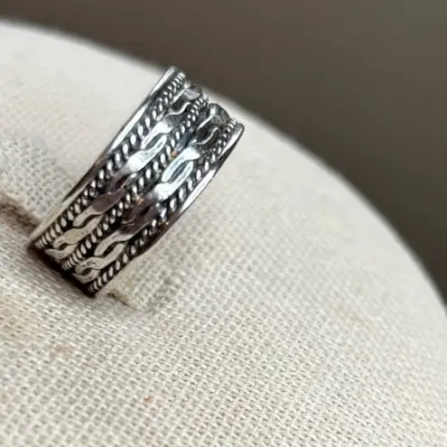 Source Unknown Vintage Silver Open Back Ring