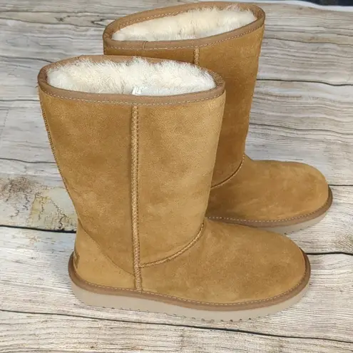 Koolaburra by Ugg  mid calf boots size 6 NWOT thumbnail 4