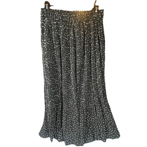 Exlura Pleated Skirt Large Black Polka Dot Maxi Stretchy Swing Flowy Feminine Black