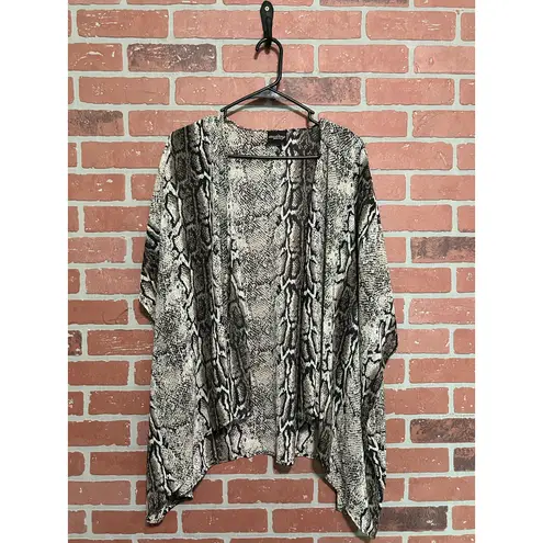Audrey Snake Print Kimono