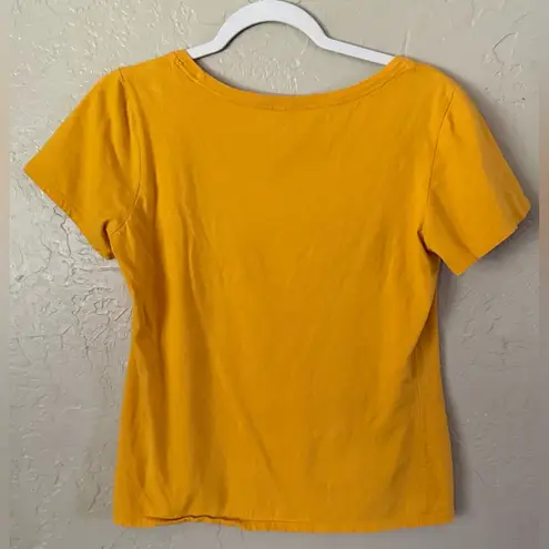 Nike The  Tee Pittsburgh Pirates Women's Athletic Cut T-shirt M Yellow