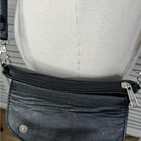 SAX Crossbody Purse Boho Floral Design Vegan Leather Black/Multi