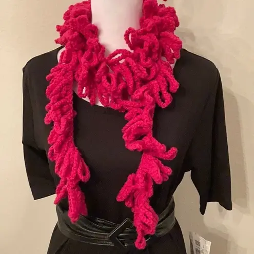 Angelas Designs NWT hand crocheted hot pink Boa scarf Pink