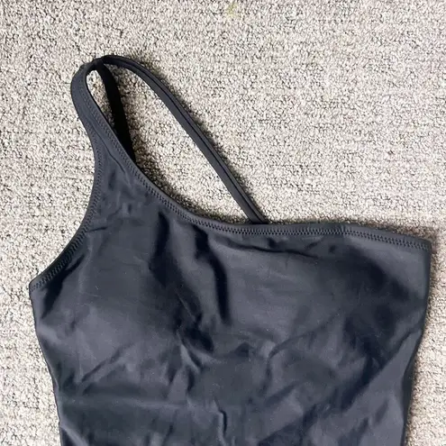 Girlfriend Collective Asymmetrical Split Strap One Piece Swimsuit Size XS