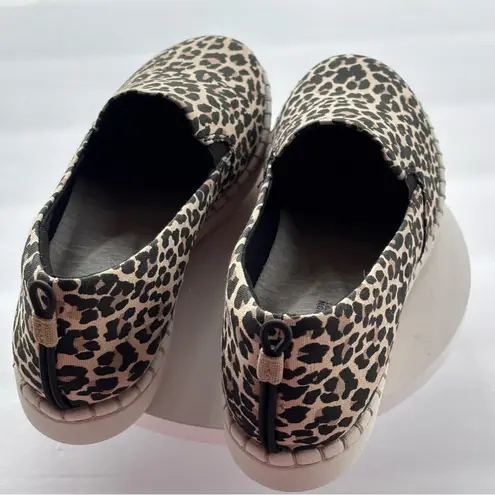 Clarks Cloud Steppers Loafer Shoes Womens Black/Tan Leopard Print Slip On S