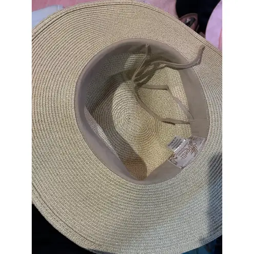 Cappelli Straworld Straw Sun Hat Wide Brim Beach Pool Vacation Summer Tan