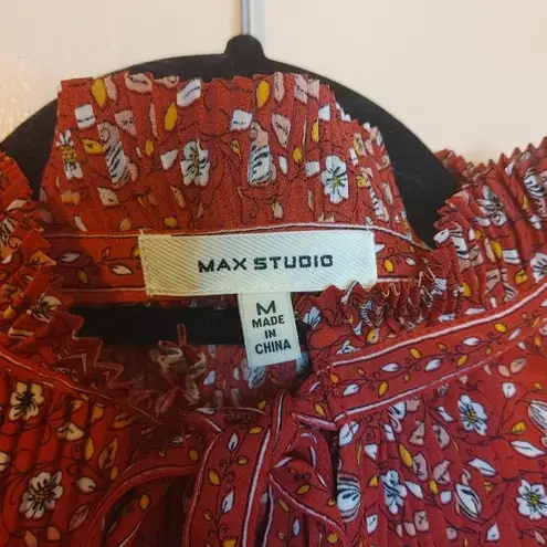 Max Studio  Size Medium M Red Floral Flower Flowy Boho Top Blouse Frilly Chic