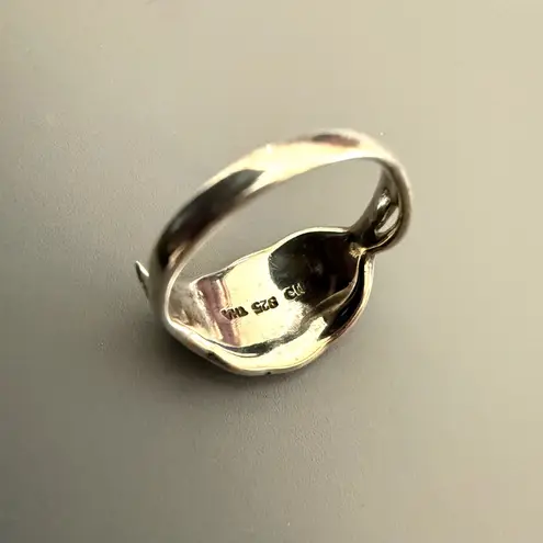 CW THA Sterling Silver Abalone/Mother of Pearl Leaf Ring Size 6.5 Blue