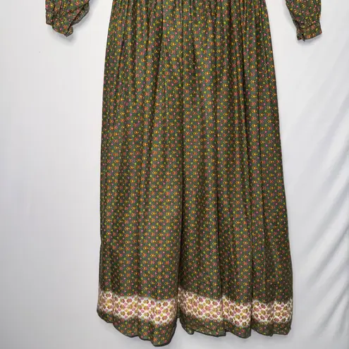 Handmade Vintage Prairie Dress Bonnet w Lace Eyelet Detailing Long Sleeve Floral