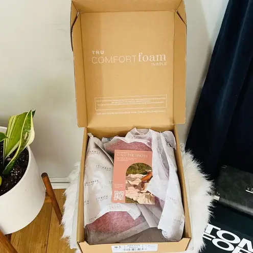 Journee Collection Aretha d'Orsay Wedge Sandal, Vegan Leather Rust, 9.5, NWOB