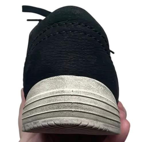 Dansko “Leela” Waterproof Black Nubuck Leather Sneaker Women’s EU 42/US 11.5-12