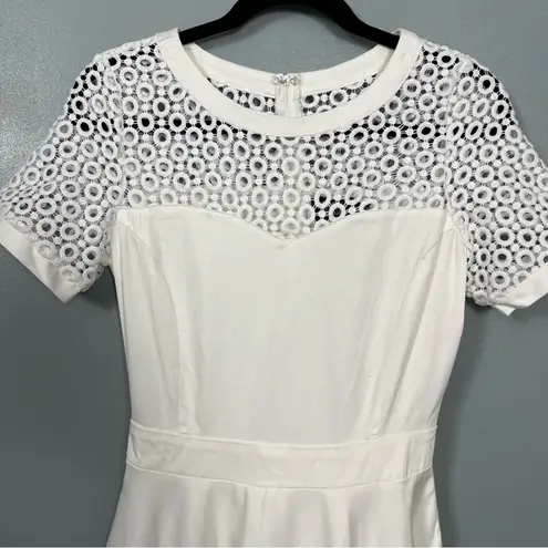 NWT Dolly and Dotty Tess Lace Embroidered Twirl Dress Rockabilly Retro Women’s 4 White