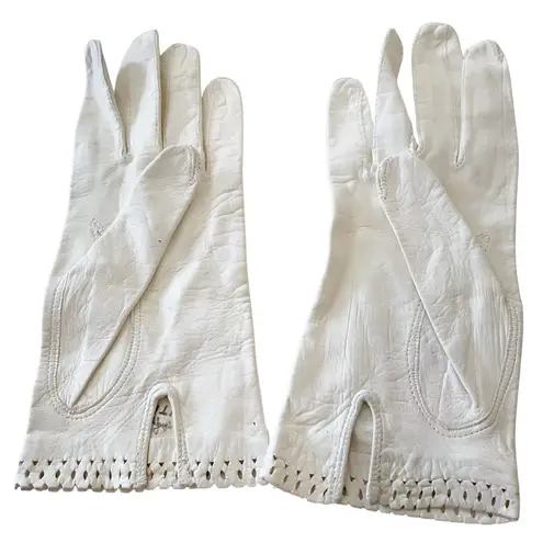 None VINTAGE White Gloves Leather Pair Made in Italy Fabric Pair Womens