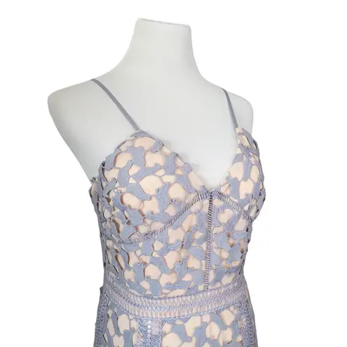 Elliatt Tingle Chemical Lace Sleeveless Midi Dress in Lilac Blue Nude Medium