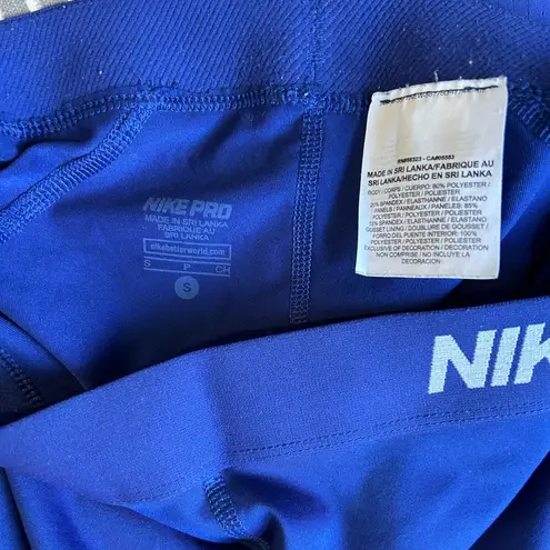 Nike  Pros Capris in Royal Blue