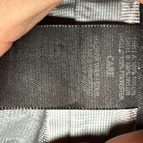 REI Elements Women’s Windbreaker Weatherproof Jacket Size Large Red