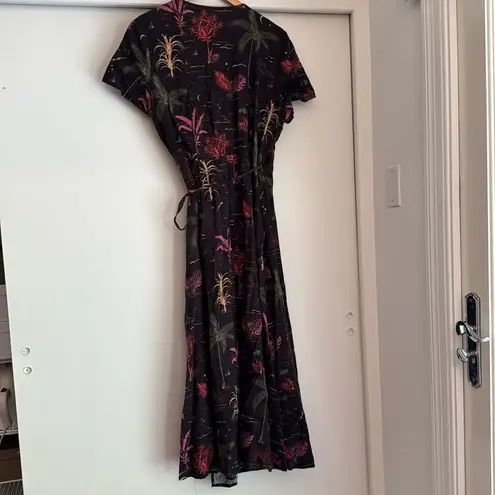 Marine layer XL Emyln Midi Wrap Dress Black Beach Wizard Print Hemp Blend