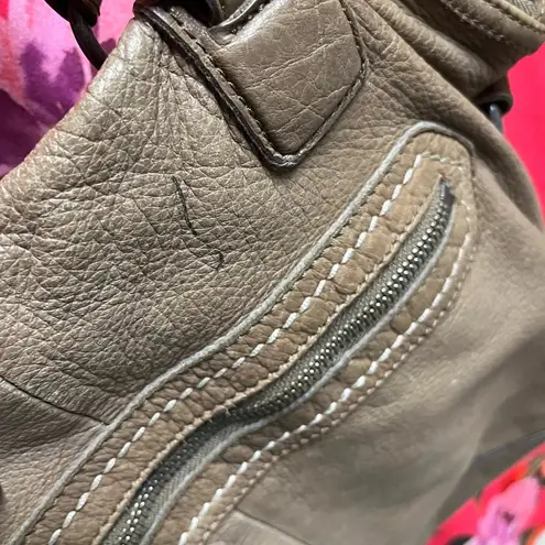 Liebeskind Tan Shoulder Bag with Elegant Design