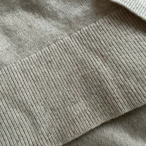 Club Monaco Cashmere Sweater Ribbed Hem Soft Girl Feminine Quiet Luxury Small