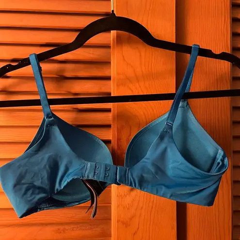  VS so obsessed by Victorias Secret push-up bra in blue size 32C
