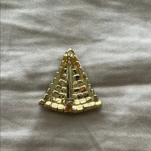 Vintage Elegant Green and Gold Triangle Brooch