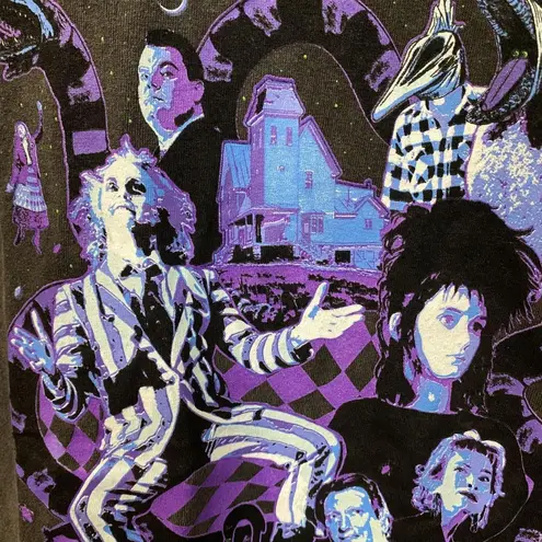 Beetlejuice Collage Illustration Graphic Design T-Shirt XL