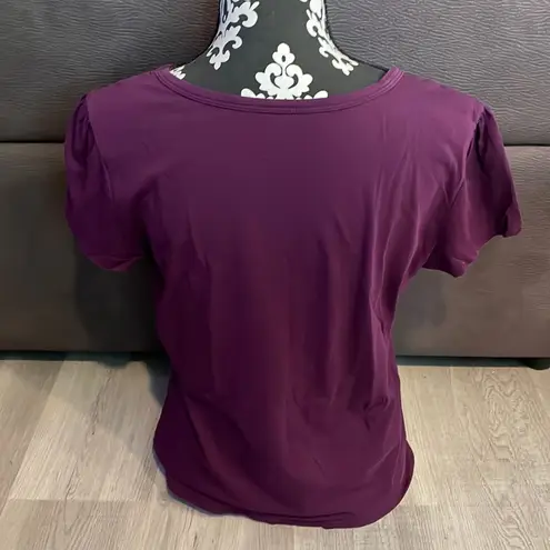 Van Heusen Purple T-Shirt Size Large