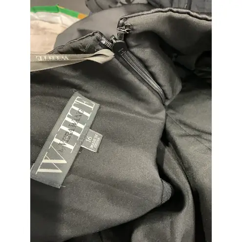 Vera Wang White Strapless Black Peplum Evening Gown Floor Length Dress 16 Black