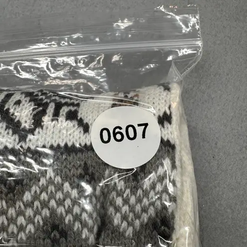 Muk Luks Infinity Loop Scarf Snowflake Tan Khaki Gray Cream Reversible Nordic