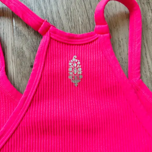 Free People Movement Happiness Runs Long Crop Ribbed Tank in Hot Pink Size M/L Size L