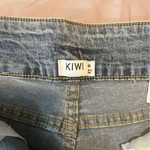Kiwi Light Blue High