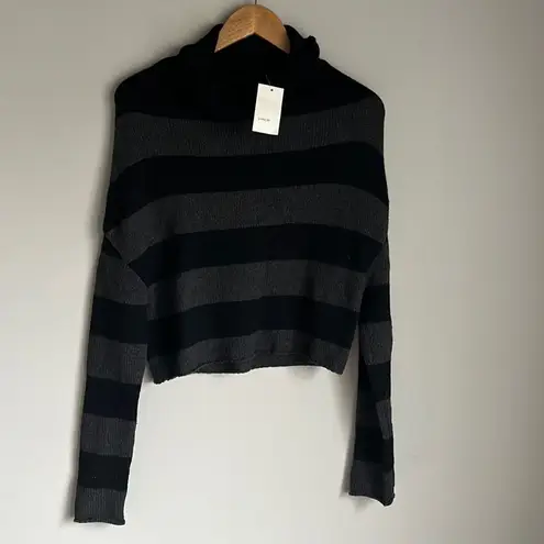 Vince NWT  Striped Turtleneck wool crop Sweater