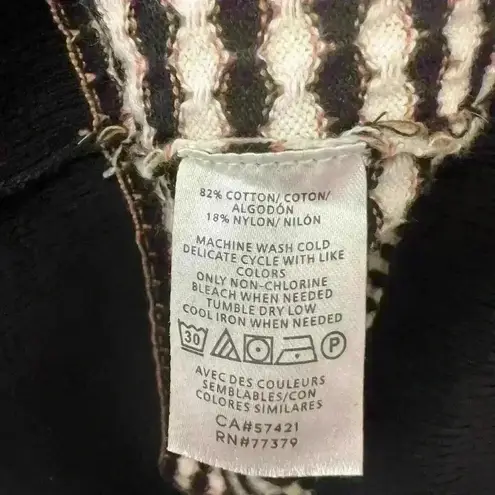 Ann Taylor Factory light weight sweater size Small Black