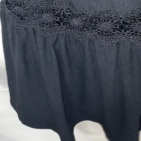 NO COMMENT Elegant Black Women's SIZE LARGE SUNDRESS LASER CUT HEM CLEAN Dress