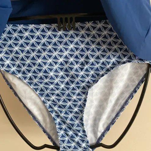 Blooming Jelly Women's Blue Tankini Swimwear