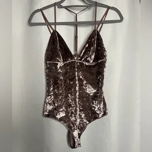 Honey Punch  Mauve Velvet Strappy Bodysuit