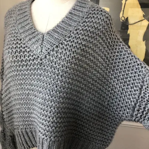 Elan Chunky Knit Cropped Vneck Sweater Grey S